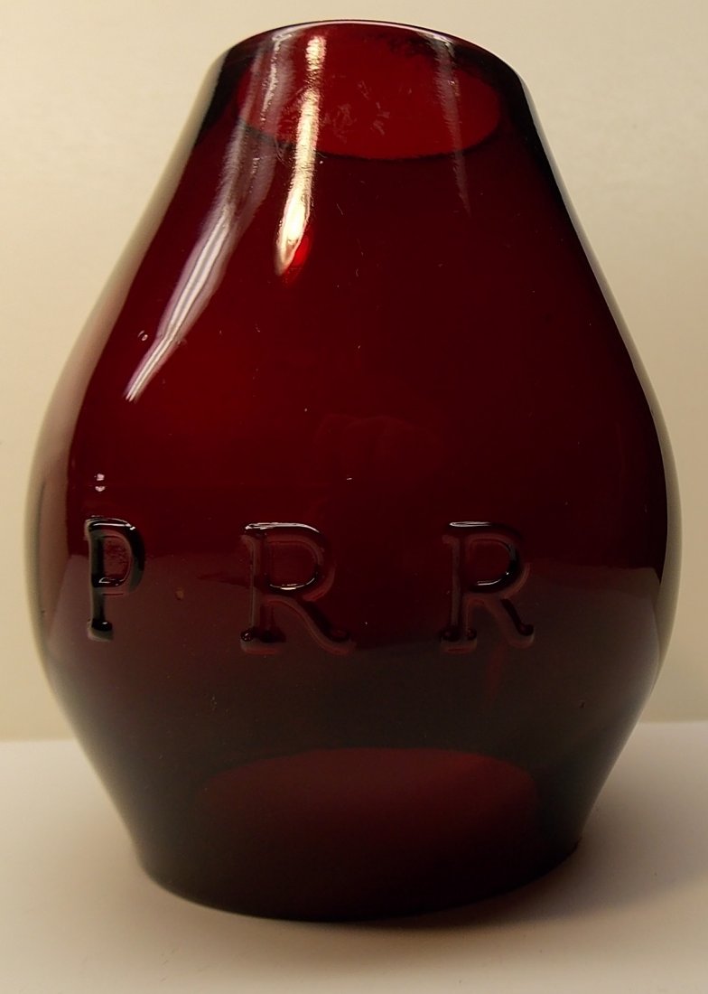 Red Cast PRR Lantern Globe Pennsylvania (1 of 2)