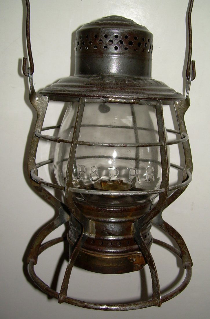 Philadelphia & Reading Adams Lantern - Broken EB globe (1 of 6)