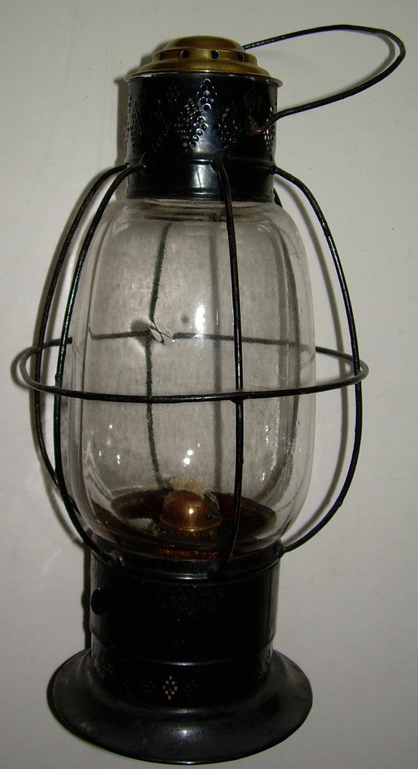 Sargent's 1861 Patent Fixed Globe Lantern (1 of 5)