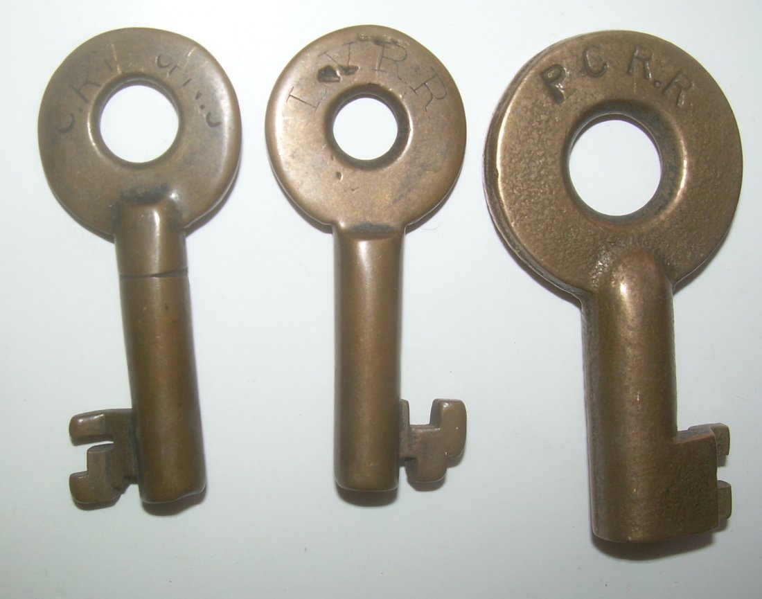 Lehigh Valley, CNJ, PC Switch Keys (3) (1 of 2)