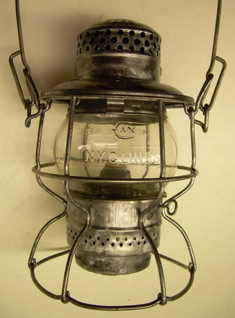 New York Central Kero Lantern Cast Globe (1 of 6)