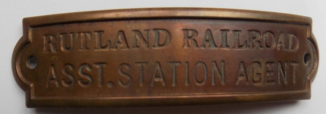 Rutland Railroad Assistant Station Agent Hat Badge (1 of 2)