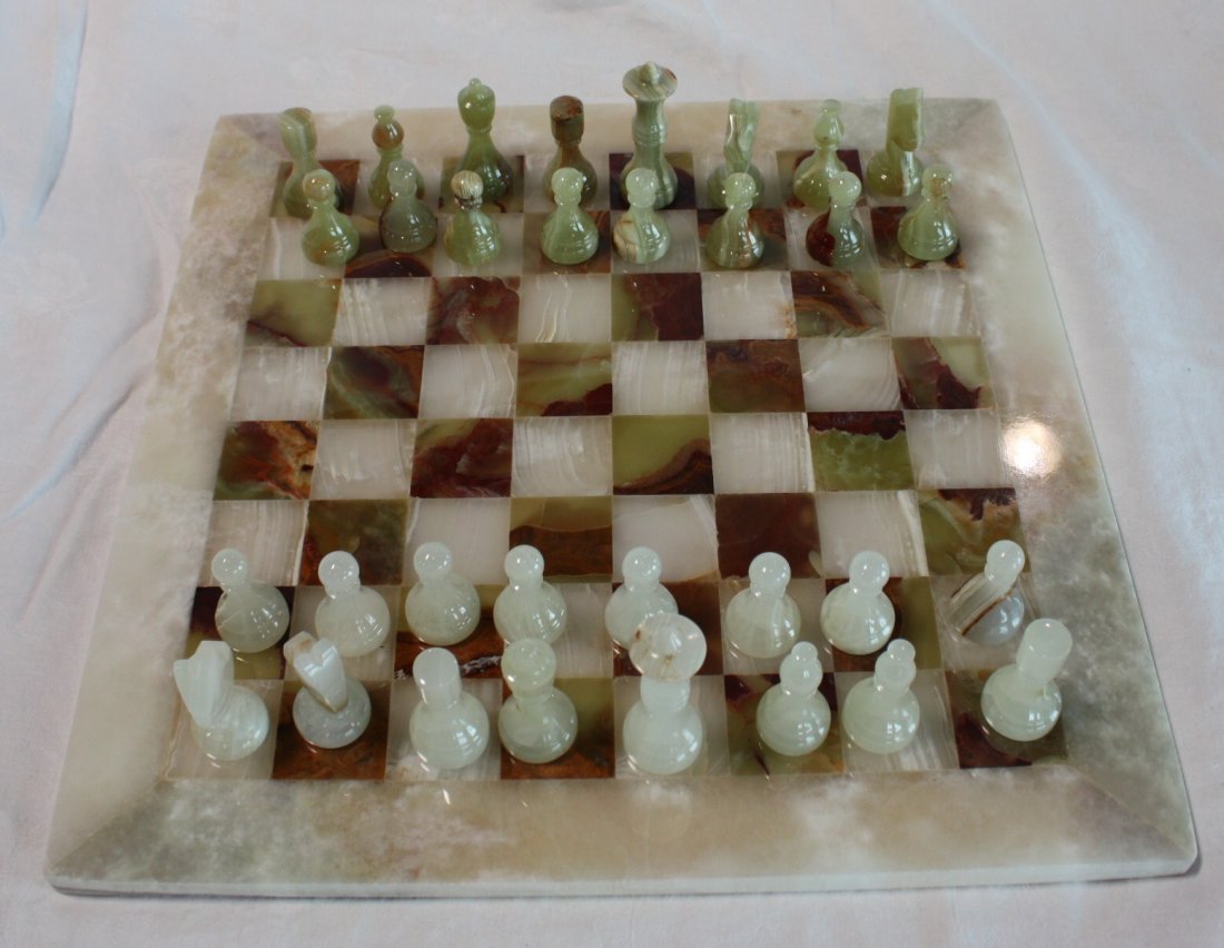 Marble Chess set: Handmade Onyx Chess set. Made in Morocco.16"x16"