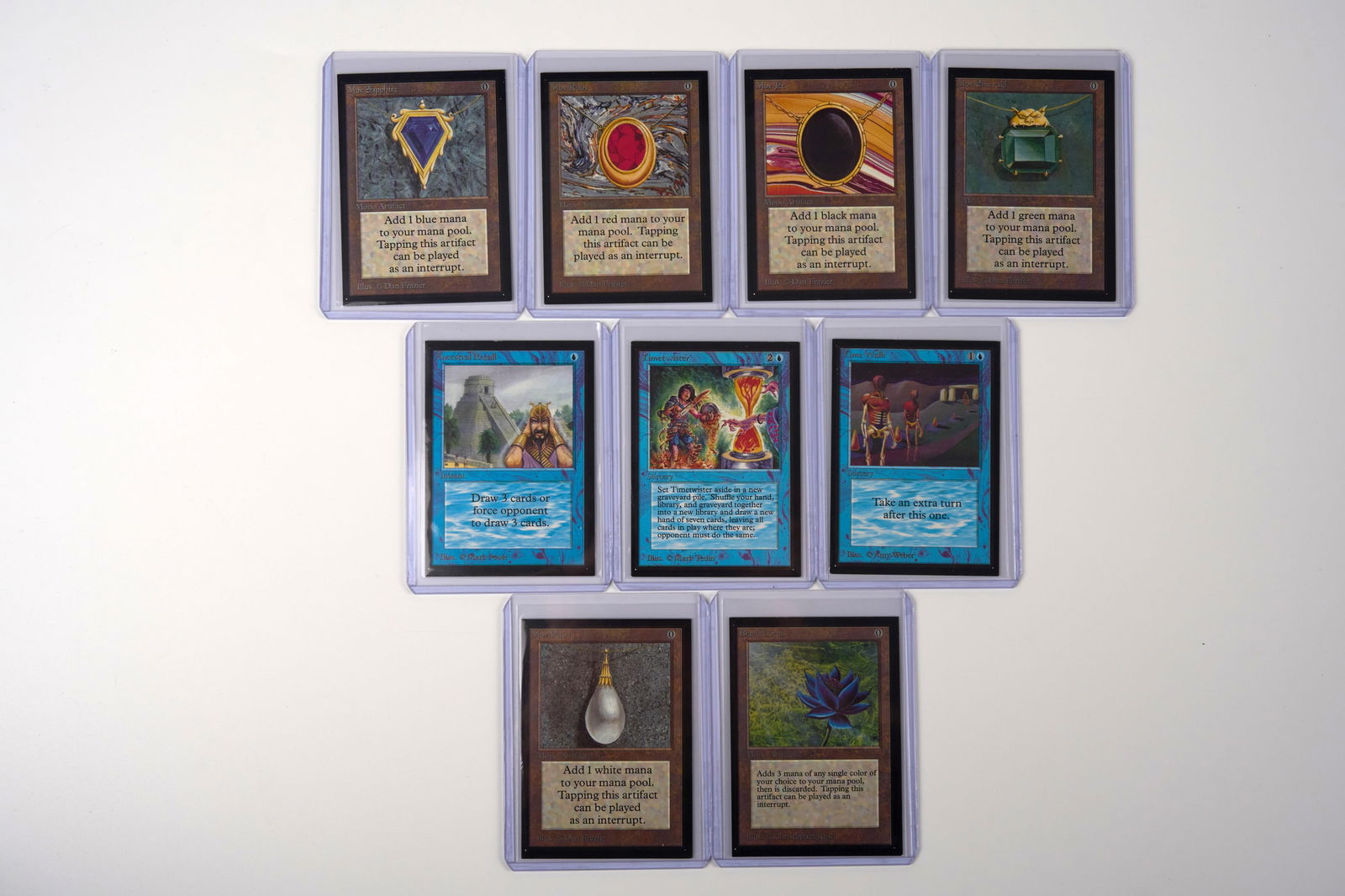 International Collectors' Edition Complete Set: This lot features a complete Magic International Collectors' Edition set, including the full Power 9 and Dual Lands.This set was removed from the box and carefully stored. As such, the cards are mostl