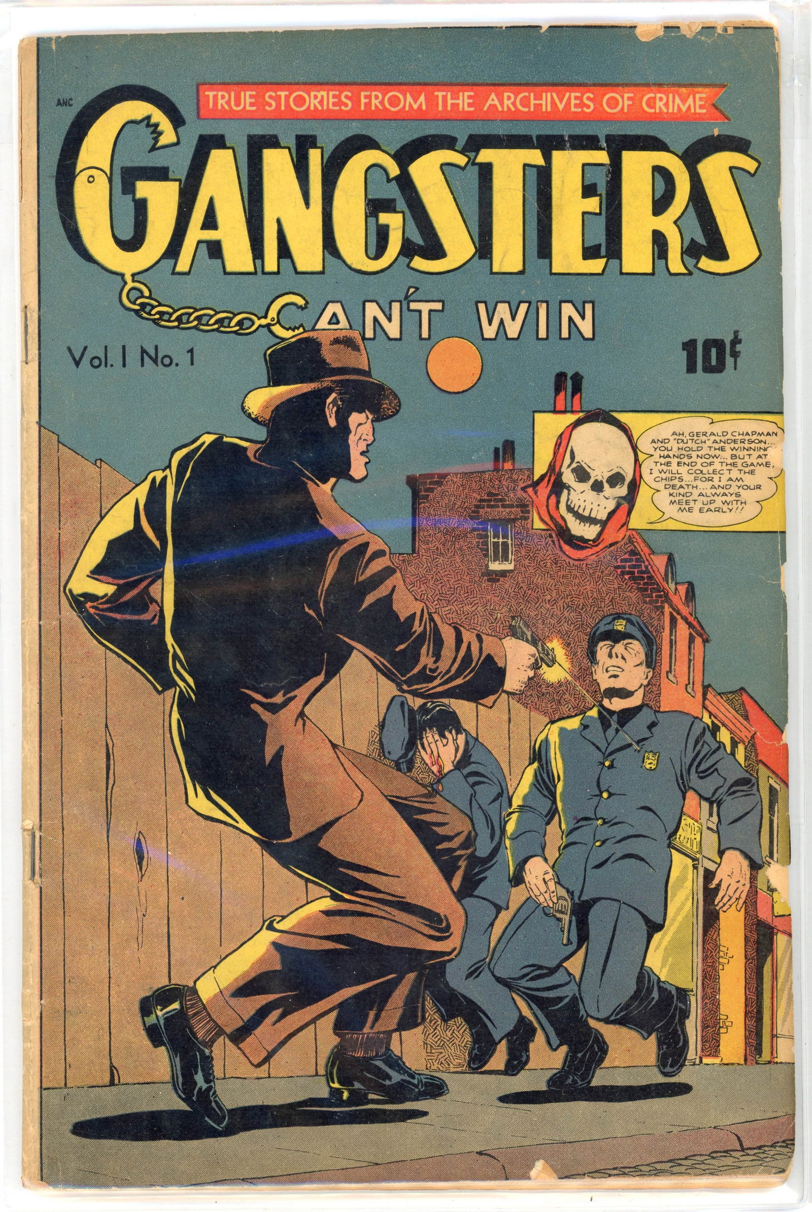 Group of Golden Age Crime Comics (Various Publishers, 1947-1954) Bundle of 6 Issues: Group of Golden Age Crime Comics (Various Publishers, 1947-1954). Bundle of 6 issues.The titles in this bundle are:Gangsters Can't Win, Mr. District Attorney, Sensational Police Cases and FBI in Actio