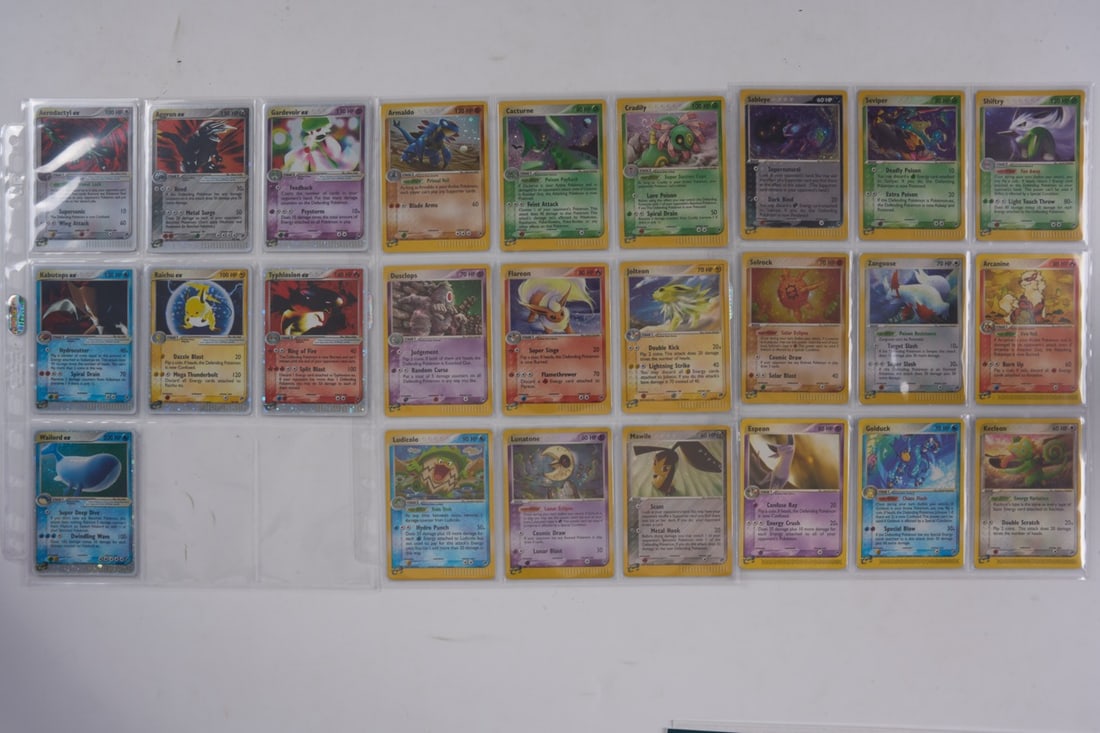EX Sandstorm Complete Set 100/100: A complete 100/100 EX Sandstorm set, originally released September 18, 2003. This is strong example of the set, with ideal binder copies that mostly range from LP - NM conditions, with some minor exce
