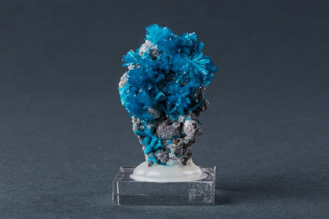 Pentagonite Mineral Specimen Crystal (1 of 1)