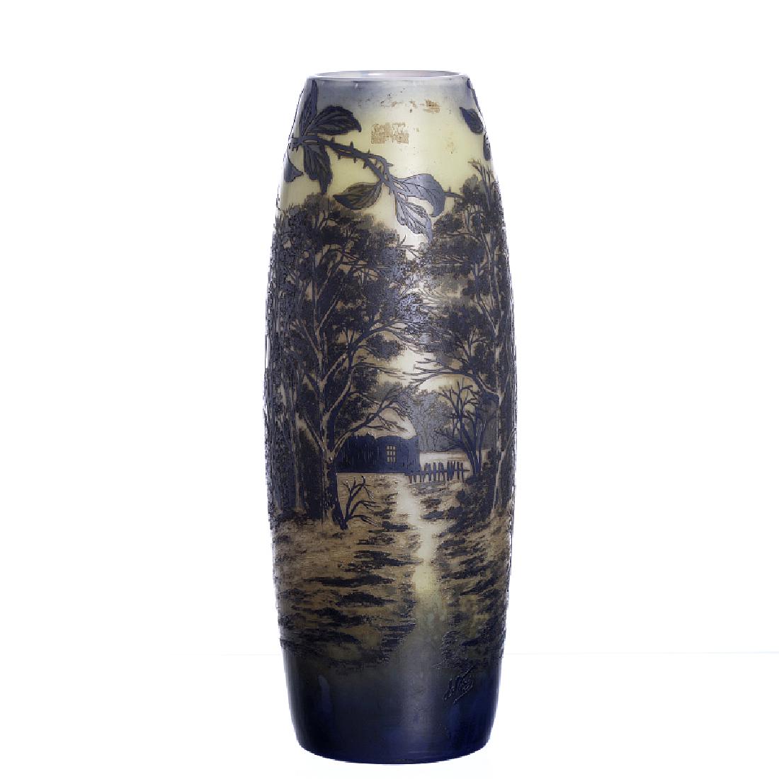 DE VEZ - Scenery vase in Cameo glass (1 of 1)