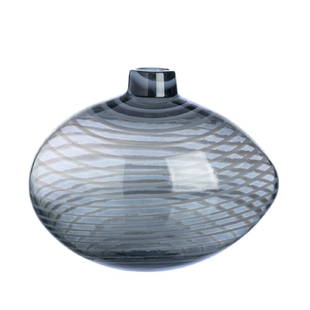 Kosta Boda - Vase ovoid in glass: Design by Ann Wahlstrom, multicolor glass with bands, Branded Kosta Boda, model 7040214, signed. Dim.: 27cm.