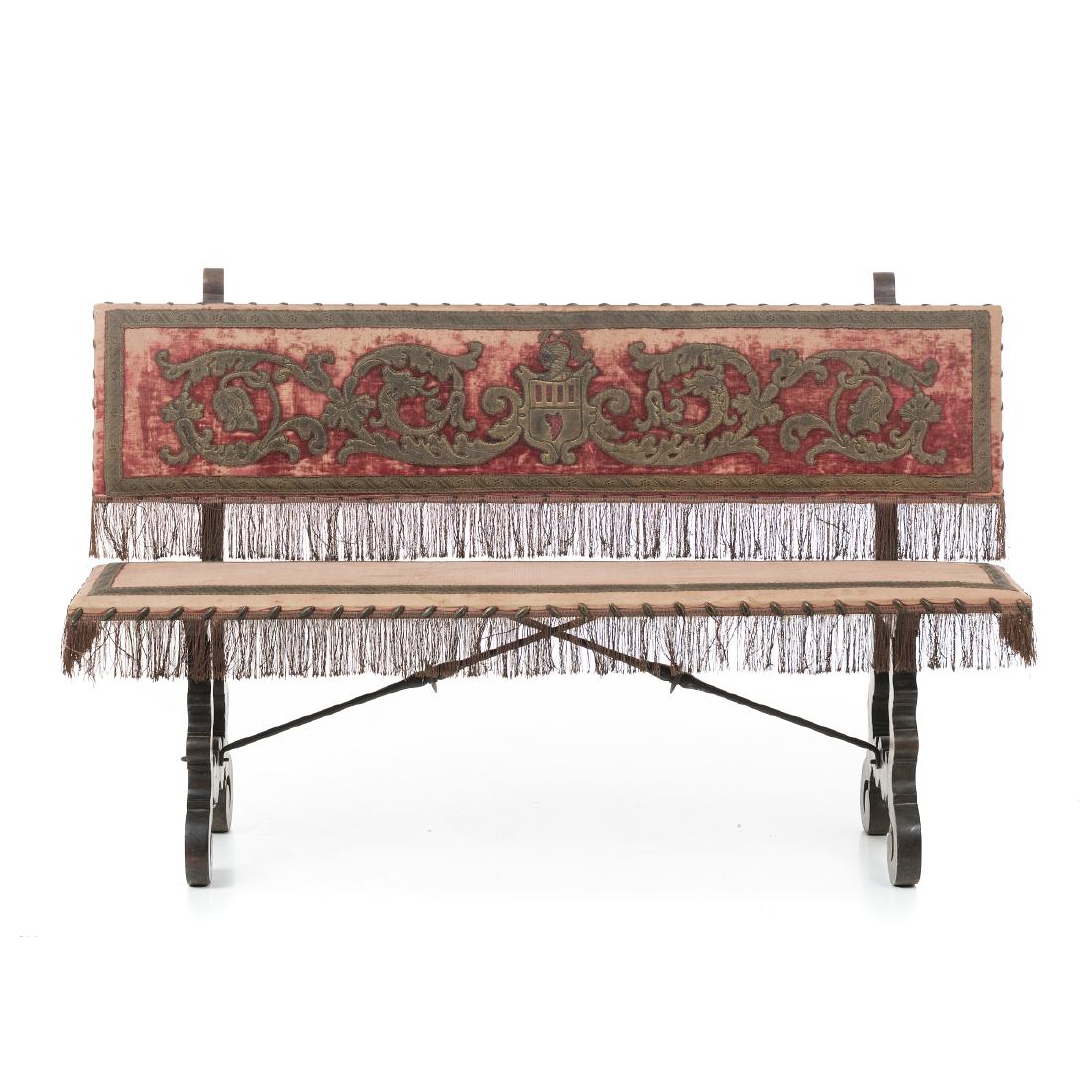 Wooden bench with upholstery in embroidered fabric (1 of 1)