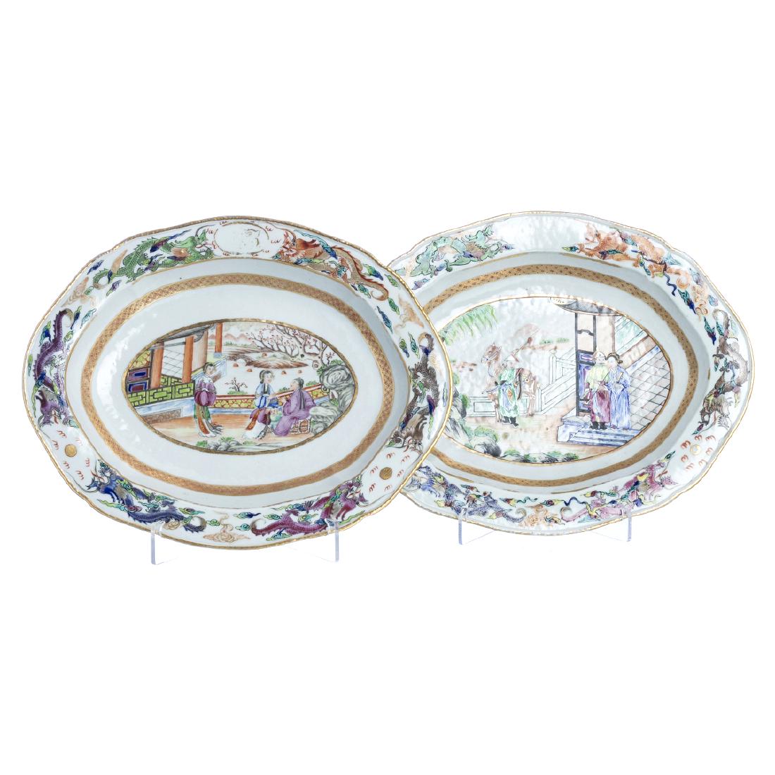 Two deep platters 'mandarin' in chinese porcelain (1 of 1)