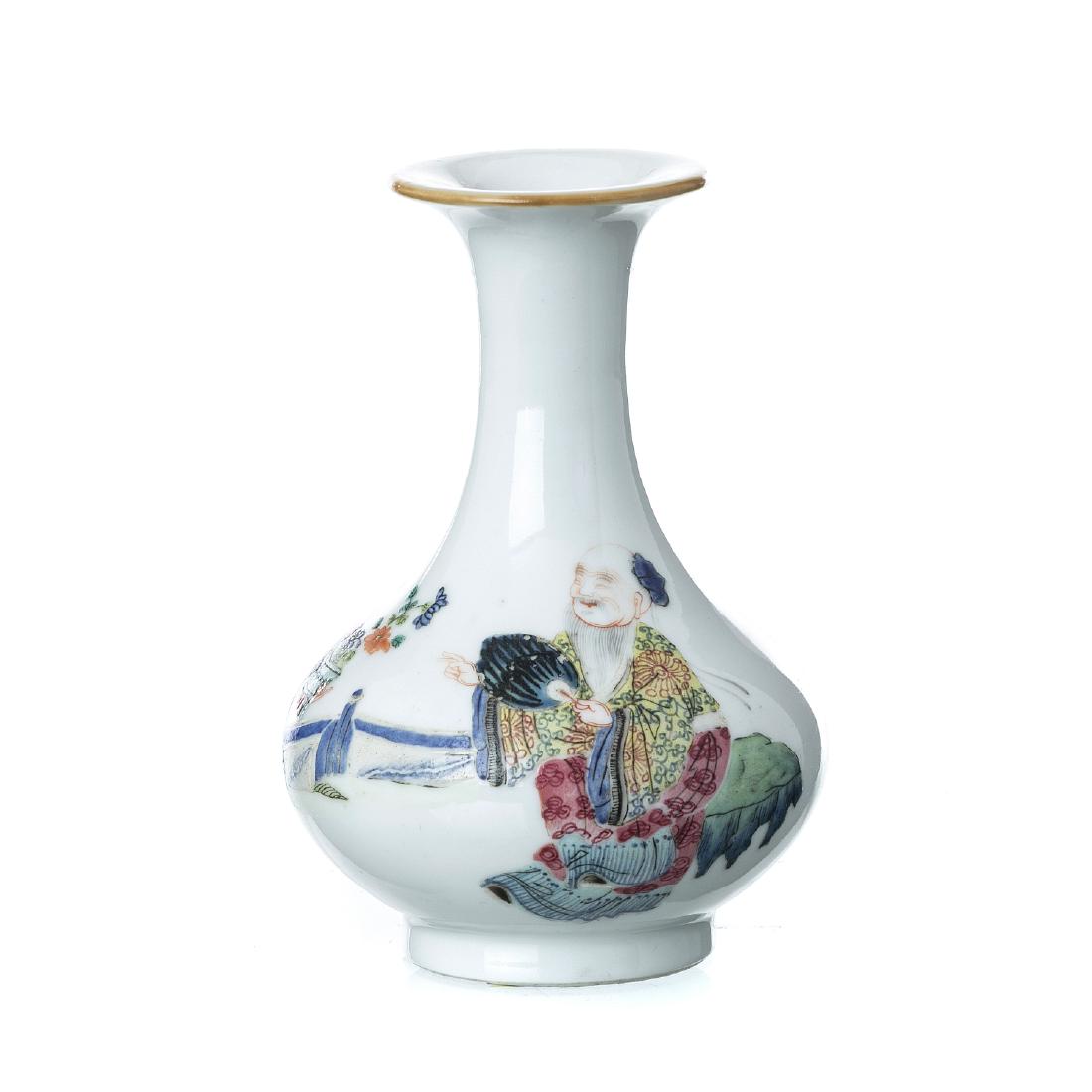 Small vase 'ancient' in Chinese porcelain, Daoguang (1 of 1)