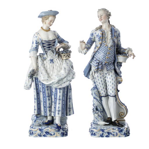 Pair Of Porcelain Figurines Meissen