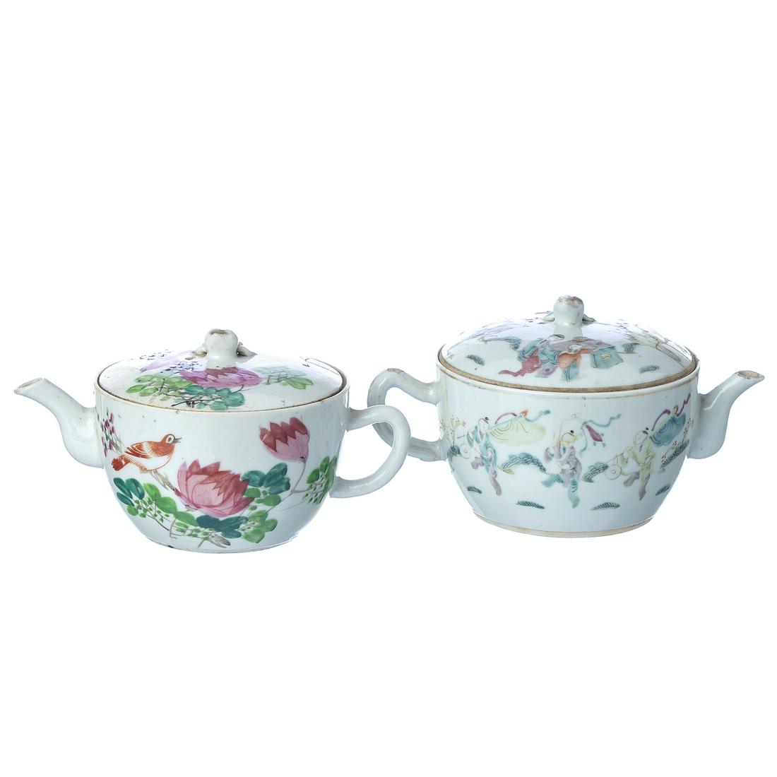 Two chinese porcelain teapots (1 of 1)