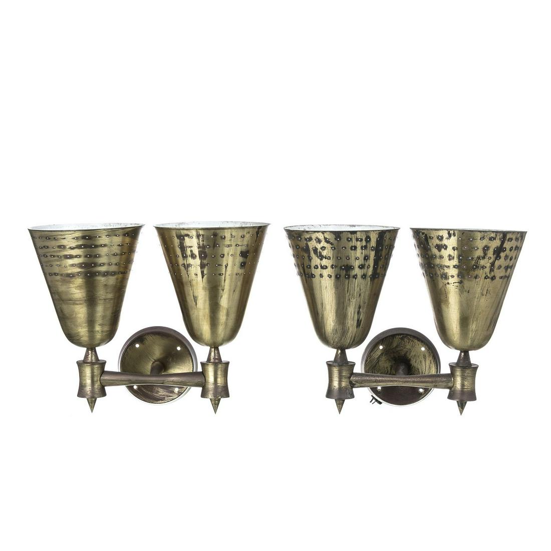 Pair of art deco wall sconces: Portugal, c.1940, pair of wall sconces, two lights, brass with perforated decoration. Fitted for electricity. Signs of use. Dim .: 35cm.