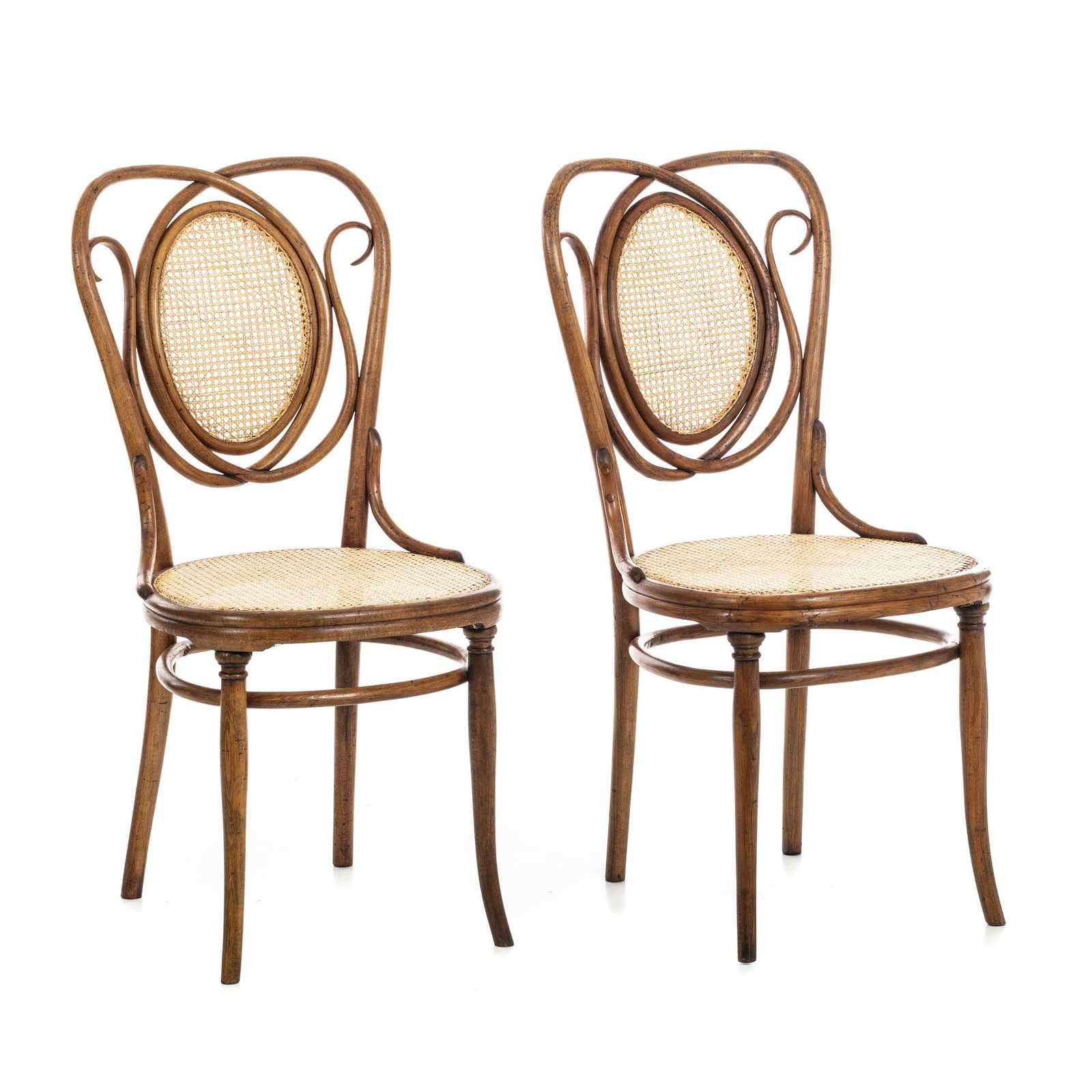 THONET - Pair of chairs NÂº 22 (1 of 1)