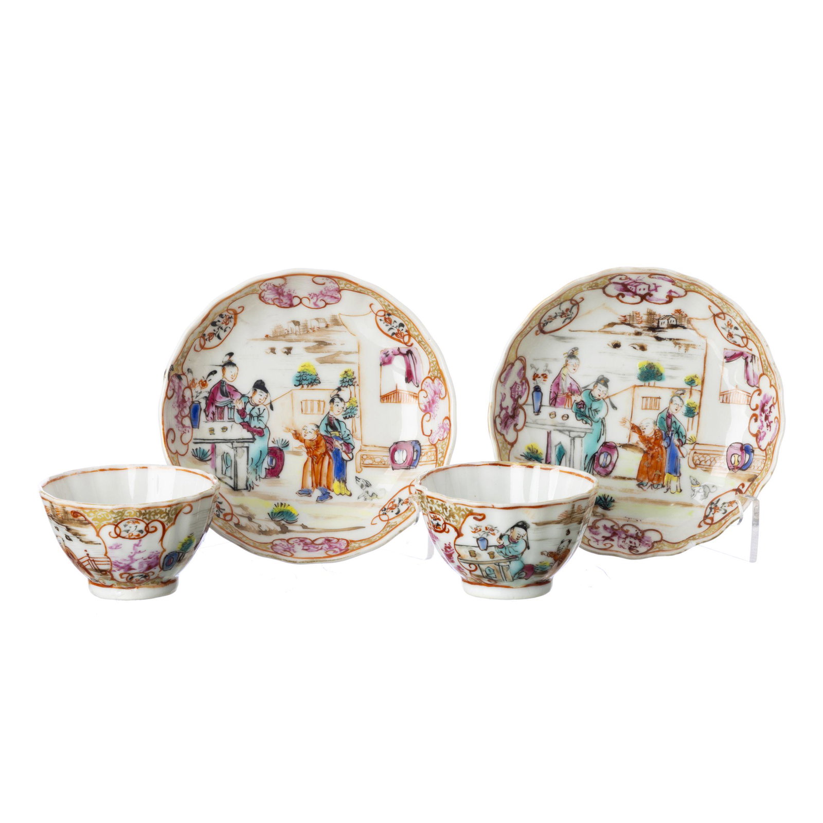 Pair of chinese porcelain Mandarin tea cup and saucers, Qianlong (1 of 1)