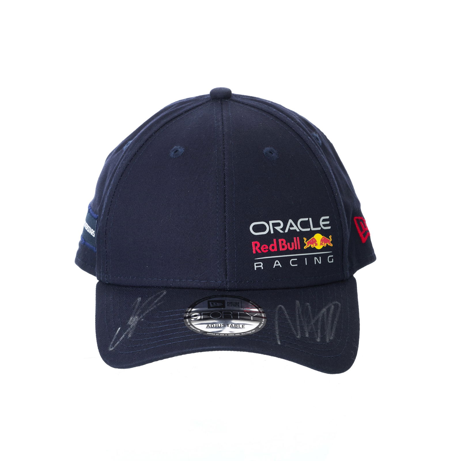 MAX VERSTAPPEN / SERGIO PEREZ - F1 Oracle Red Bull Racing signed cap: Made by Hugo Boss, Oracle Red Bull F1 Racing cap, signed by Max Verstappen and Sergio Perez. New, unused, with tags.