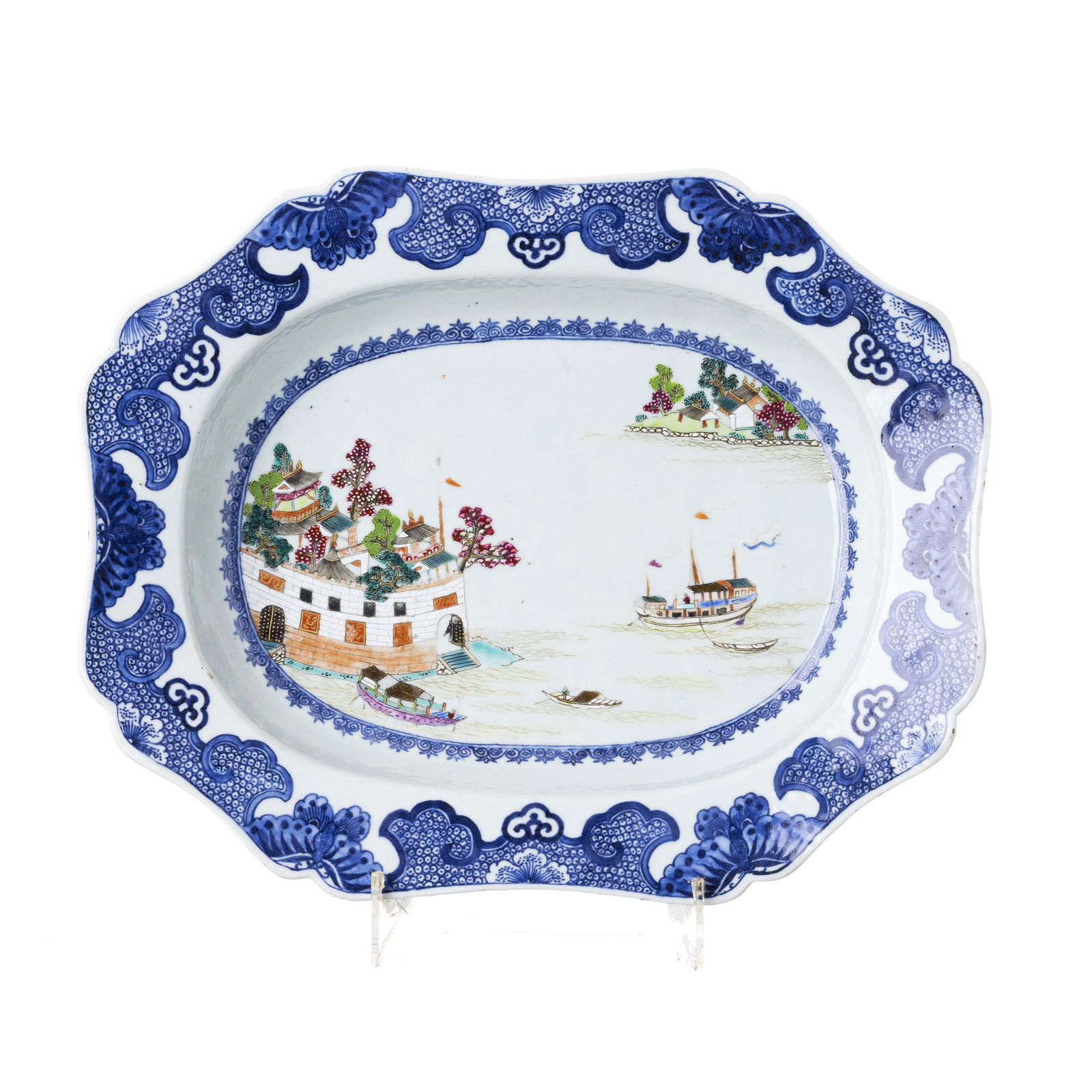 Chinese porcelain 'river fortress with ships' platter, Qianlong (1 of 2)