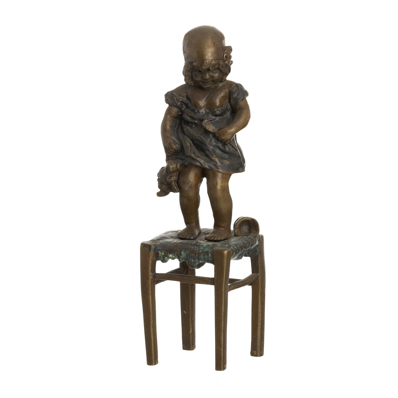 JUAN CLARA AYATS (1875-1958) - Child with doll on a chair: Bronze sculpture depicting girl with doll on chair, ownership marks. Signature ?Juan Clara?. Dim.: 20 cm