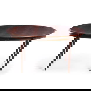 DANISH WORK, c.1970 - Extendable oval dining table: Denmark, c. 1970, in rosewood. Marked 'Gudme Mobelfabr'. Signs of use. Dimensions: 72x150x100cm to 72x200x100cm.