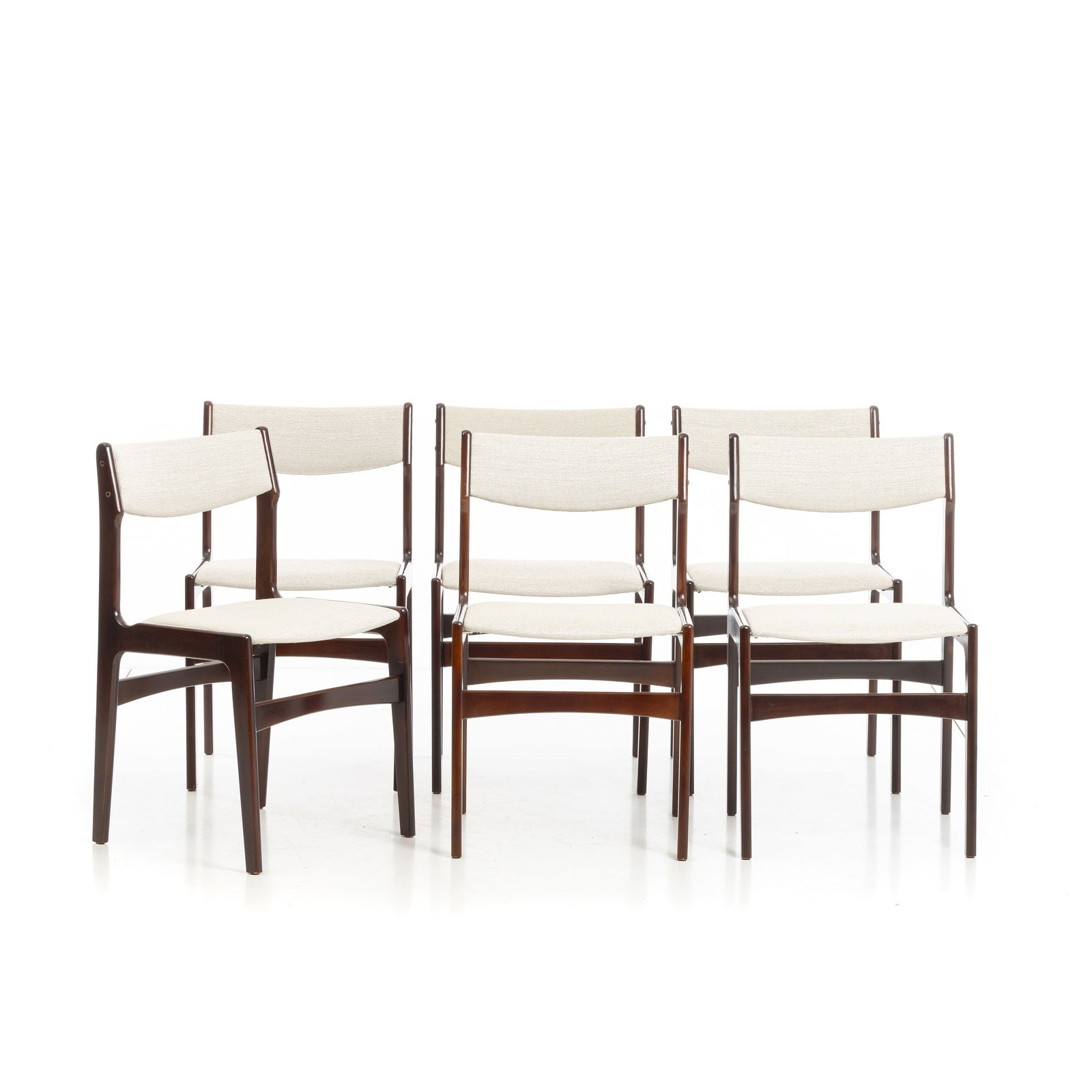 ERIK BUCH (1923-1982) - Set of six teak chairs: Denmark, c.1970, manufactured by Anderstrup Mobelfabrik, in teak, reupholstered in grey fabric. Signs of use. Dim.: 81.5x42x47.5cm.