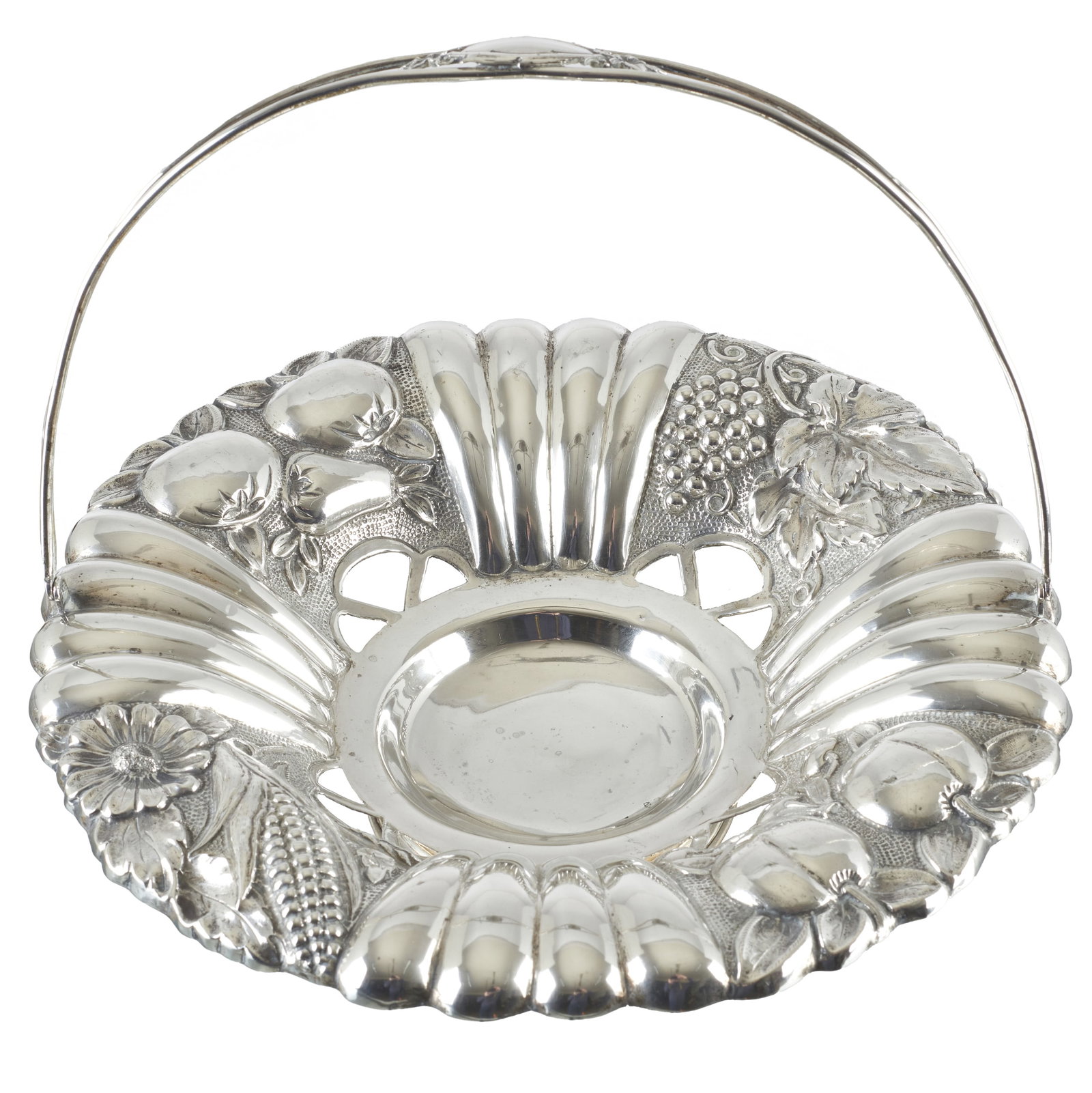 Silver basket with handle (1 of 1)