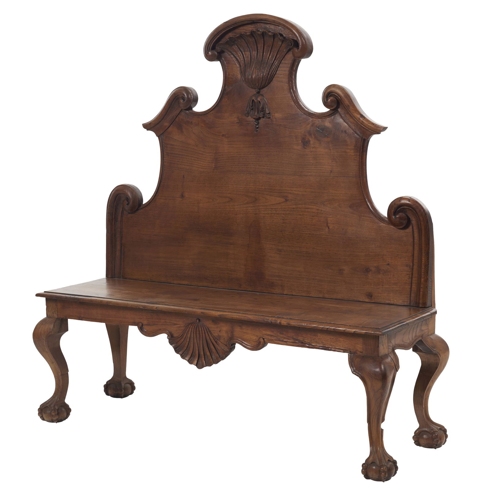 High-back bench: Portugal, 19th/20th century, in oak, carved decoration of scrolls and shells, four curved legs with claw-and-ball feet. With stains and losses. Dim.: 142x122x45cm.