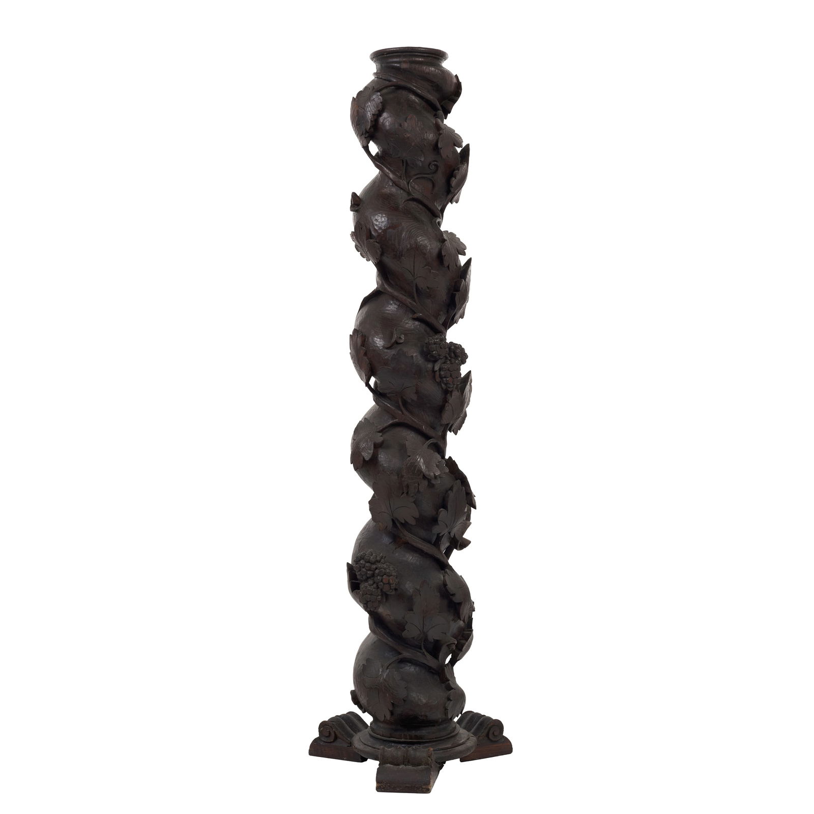 Carved wooden column (1 of 1)