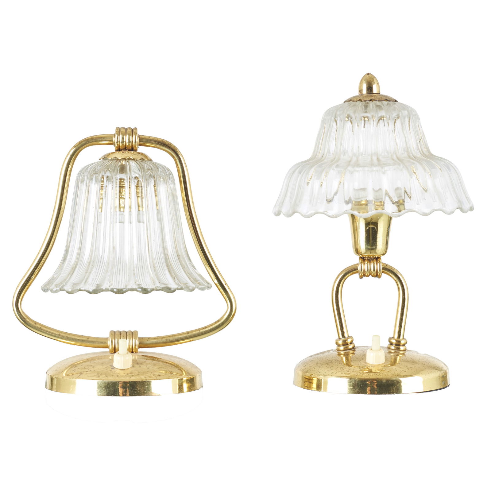 ERCOLE BAROVIER (1889-1974) - Two table lamps: Italy, Murano, c.1940, made by Barovier, brass and glass. Signs of use. Electrified. Dimensions: 23cm.