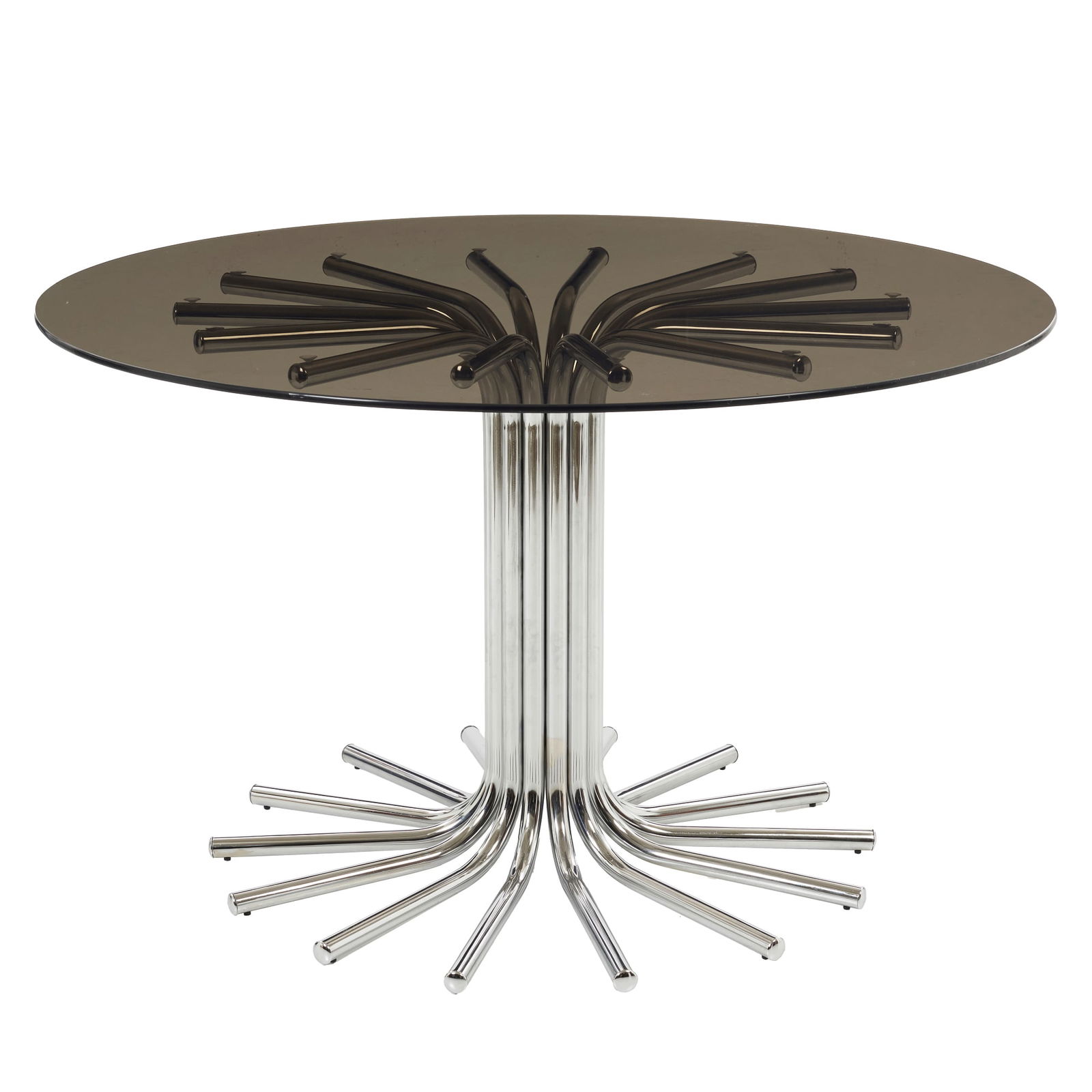 ITALIAN WORK, c.1970 - Tubular metal dining table: Italy, c.1970, chrome-plated metal tubular frame, smoked glass top. Signs of use. Dim.: 77x130x130cm.