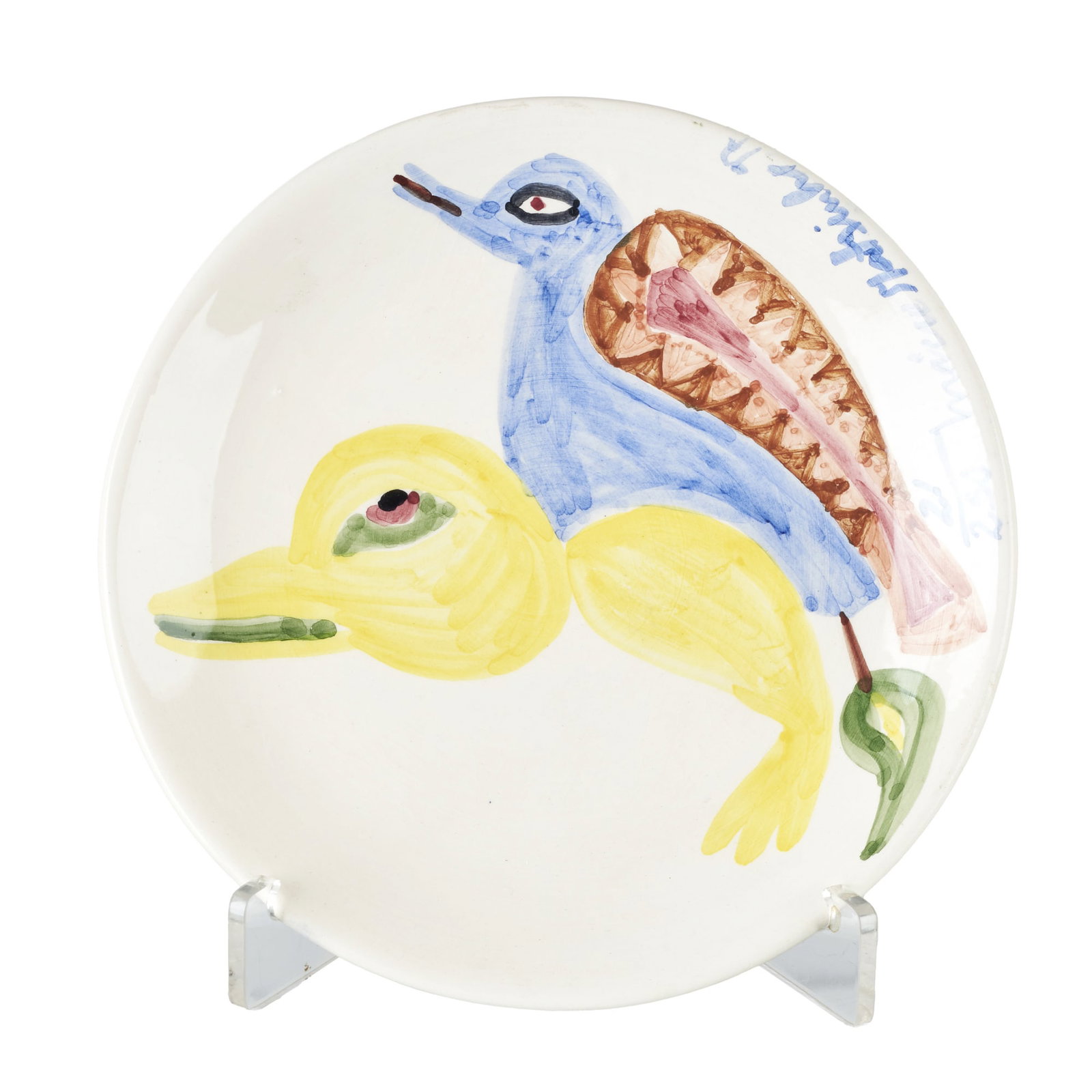 INACIO MATSINHE (b.1945) - Ceramic 'Birds' plate: Glazed ceramic plate, polychrome decoration depicting two birds. Signed, dated 1997 and numbered 2/250. Signs of use. Dim.: 20cm.