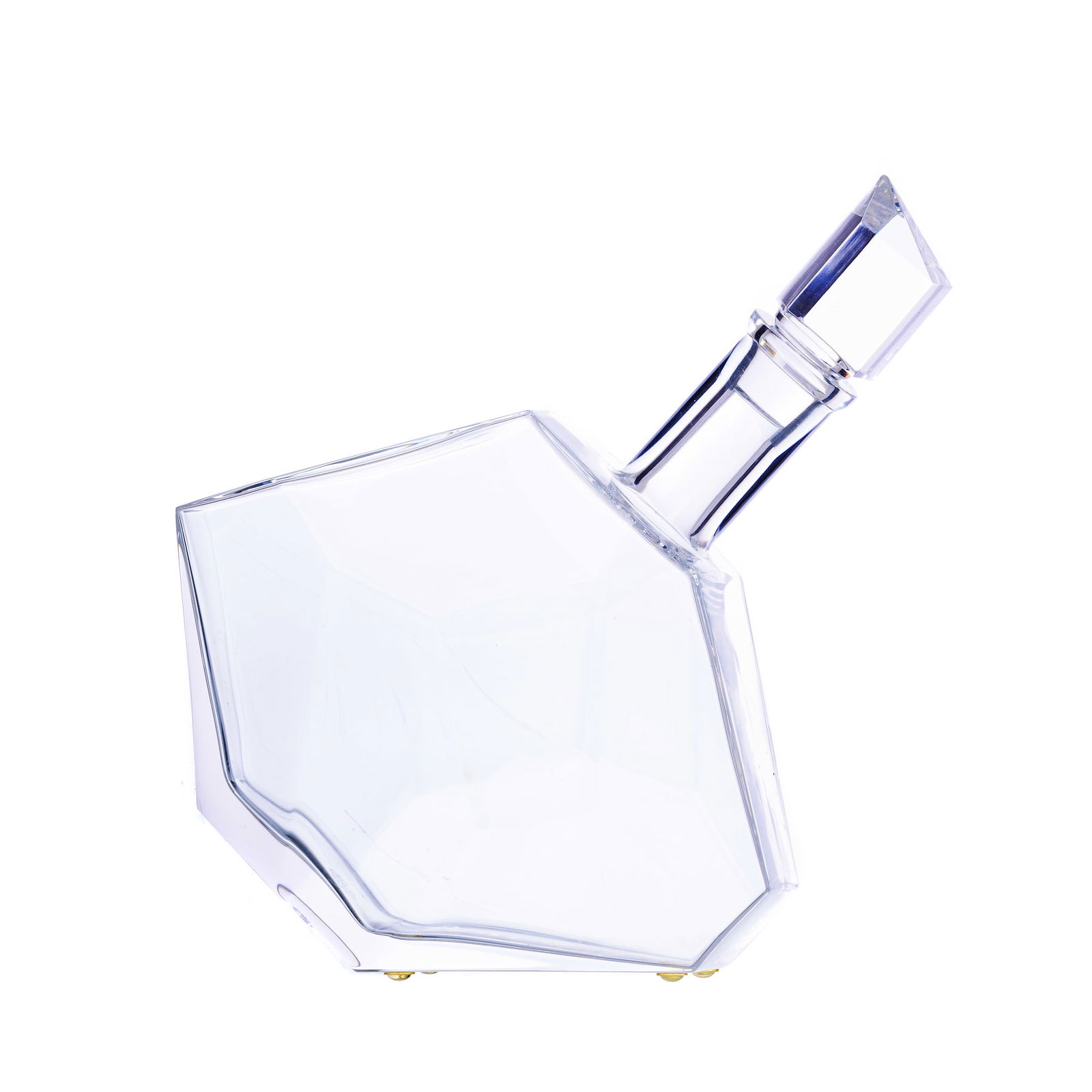 SAINT LOUIS - Crystal bottle: Crystal from the Saint Louis Factory, geometric shape. Marked. Minimal chips on the lid. Dim.: 23.5cm.