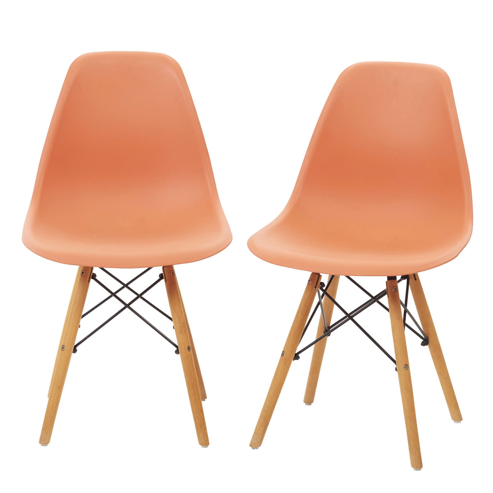 Style of CHARLES & RAY EAMES - Pair of 'DSW' chairs: Modern, black metal frame and wooden legs with pink polypropylene seat. Signs of wear. Dim.: 83x46x38cm.