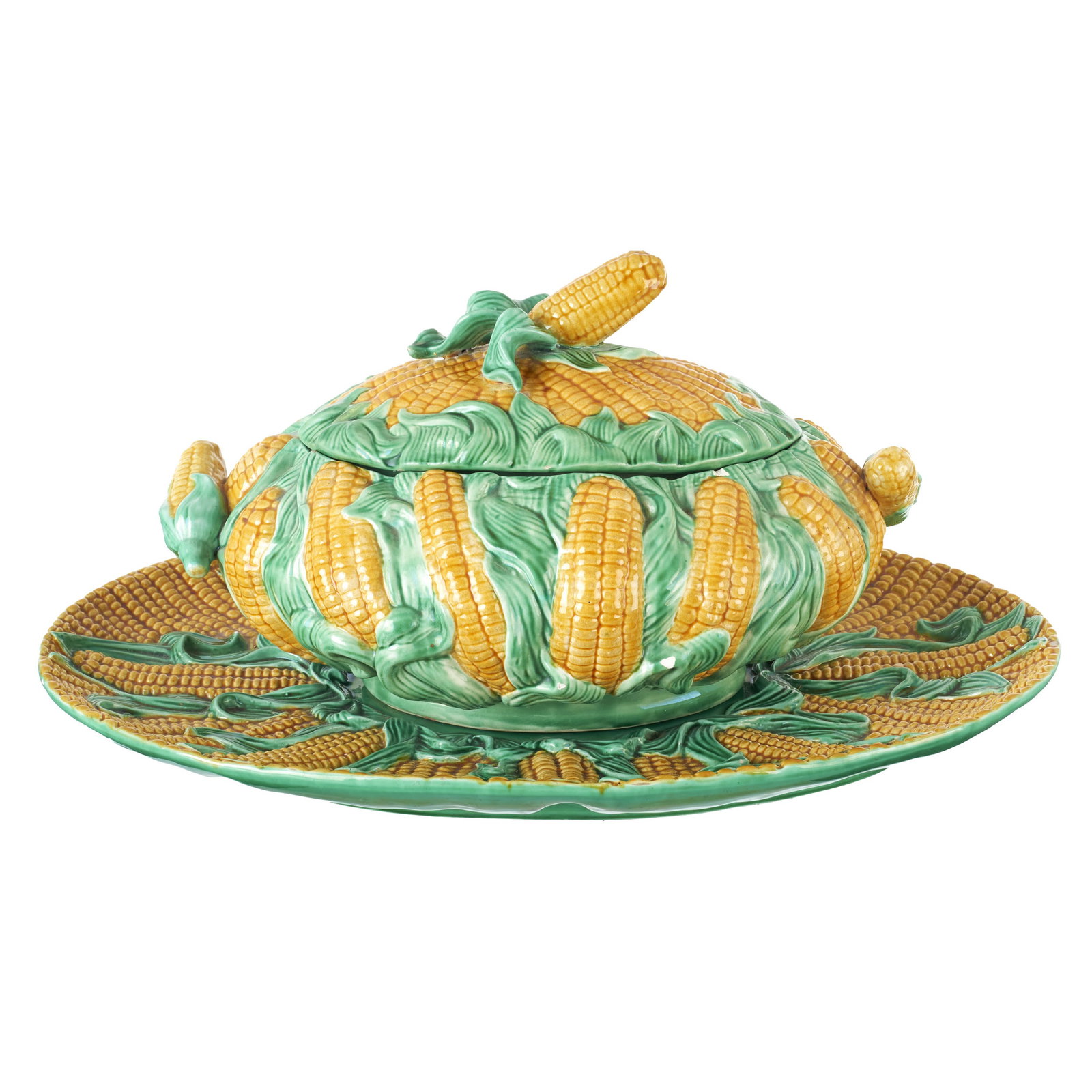 'Espigas' earthenware tureen and serving dish by Bordalo Pinheiro (1 of 1)