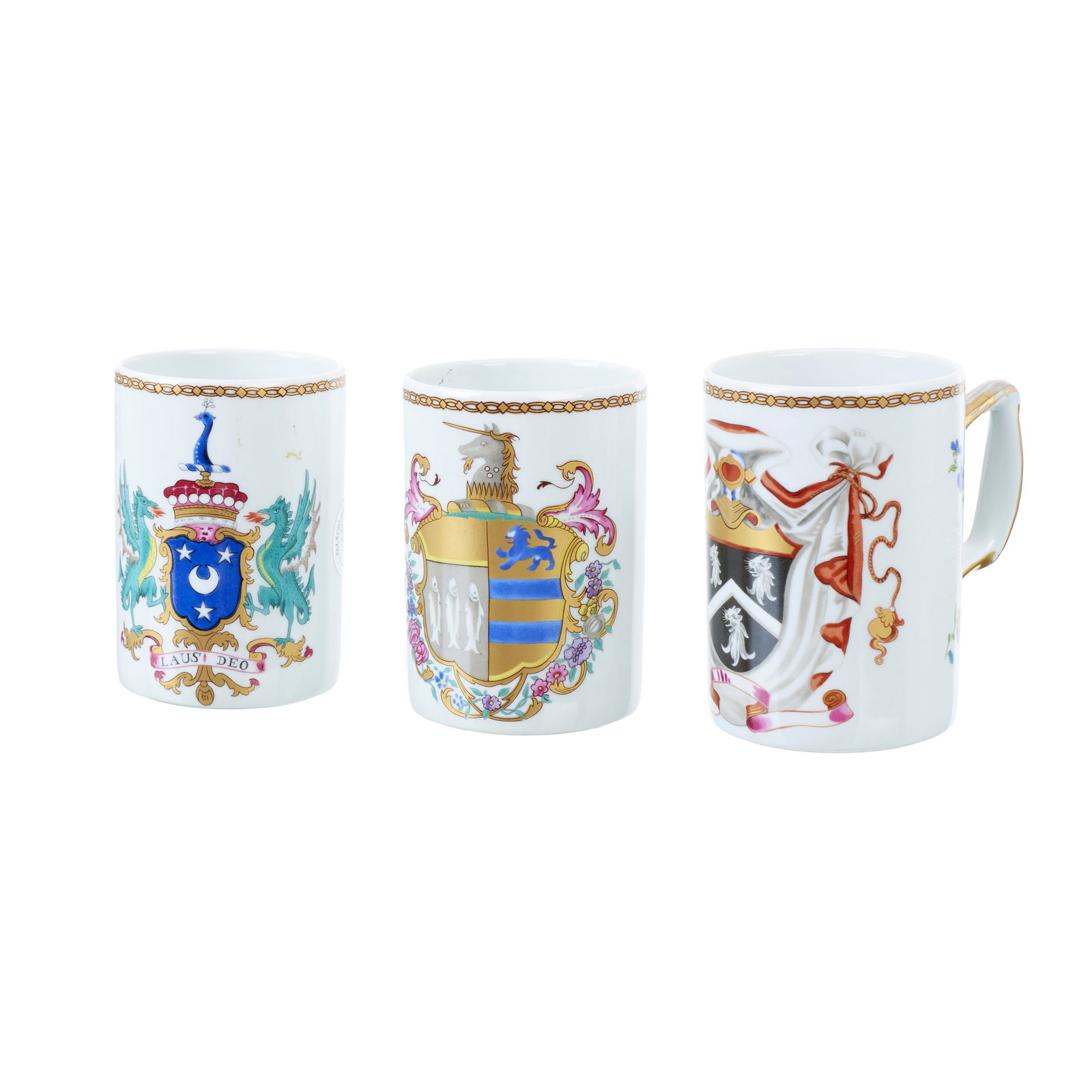 VISTA ALEGRE - Set of three mugs with coats of arms (1 of 1)