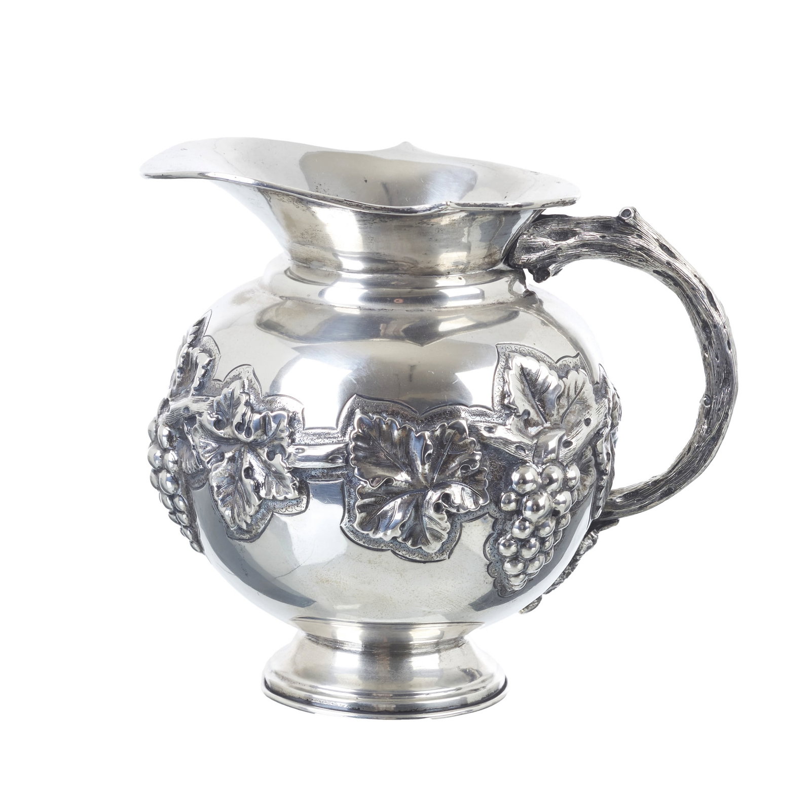 'Vines and grape' Silver jug (1 of 1)