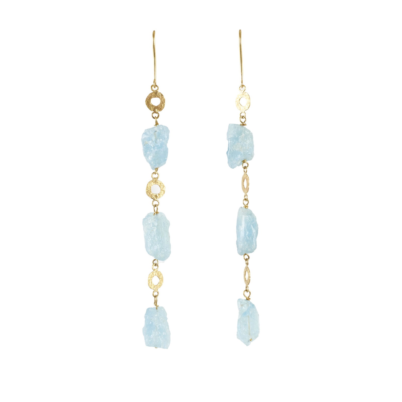 Pair of long gold earrings with aquamarines: Gold, 800 deer hallmark, set with six aquamarines. Signs of use. Dim.: 9cm.