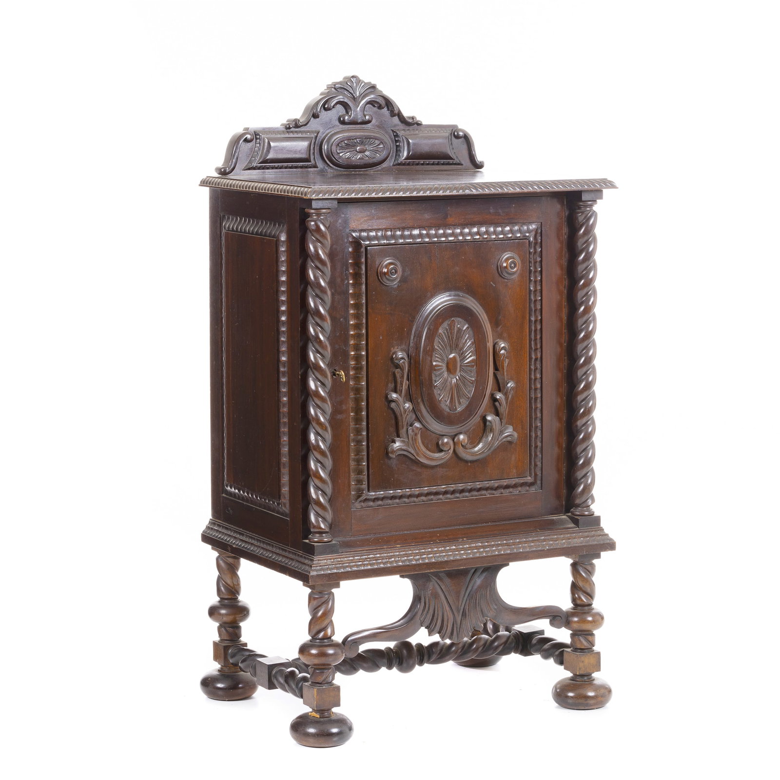 Safe cabinet: Portugal, 19th century, in Brazilian rosewood, decoration with twists and shakes, top and front with relief decoration with plant motifs, with three shelves inside. Signs of use. Dim.:119x76,5x54cm.