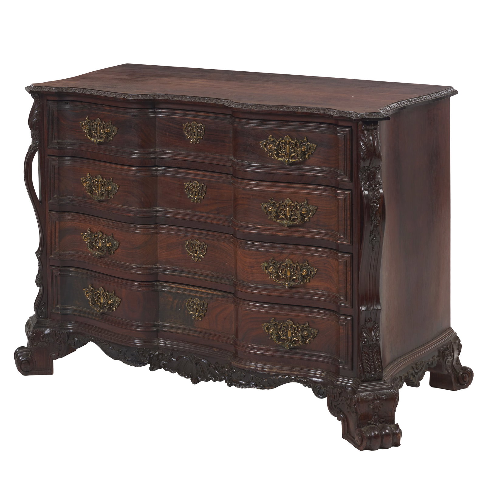 D. Joao V style chest of drawers: Portugal, 20th century, in rosewood, with four large drawers, shaped top, front with broken outlines and projecting pilasters, carved with vegetal motifs, on four scroll feet, pierced, openwork and