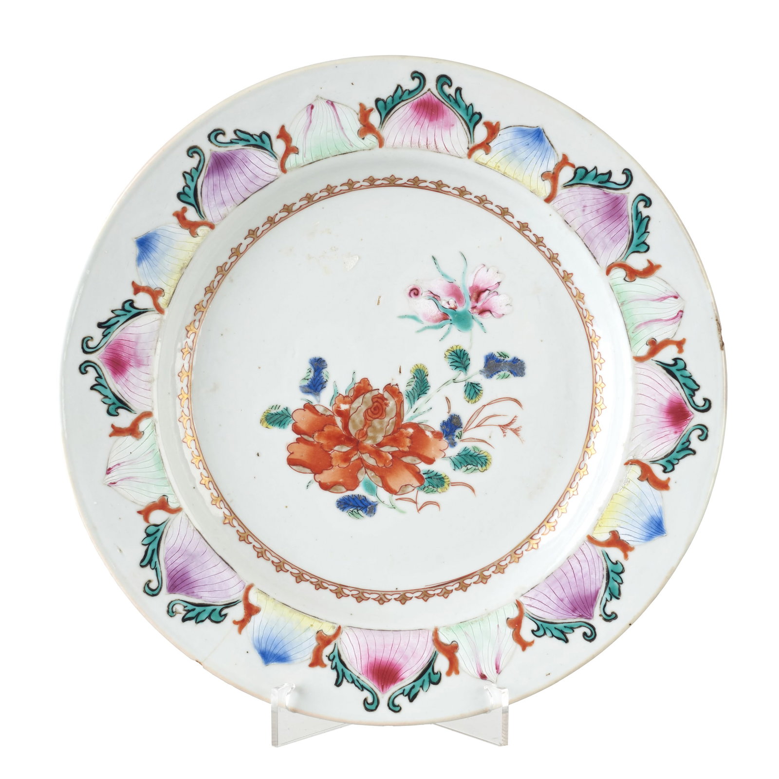 Chinese lotus porcelain plate, Qianlong (1 of 1)