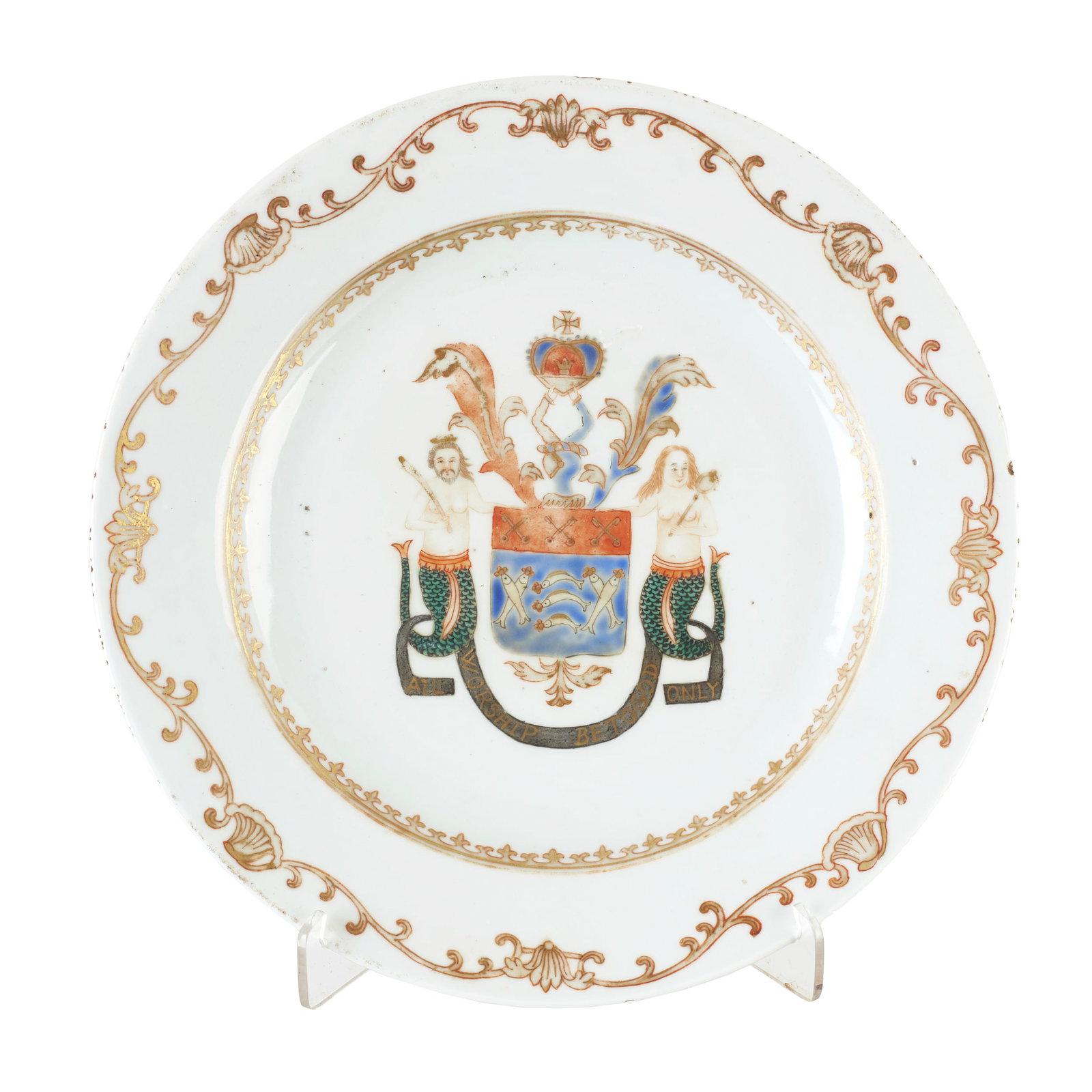 Chinese Armorial porcelain plate, Qianlong: China, Qianlong period, East India Company, polychrome and gold decoration with coat of arms of the Worshipful Company of Fishmongers, London, in the centre. Signs of use, slight wear to the rim. Dim.