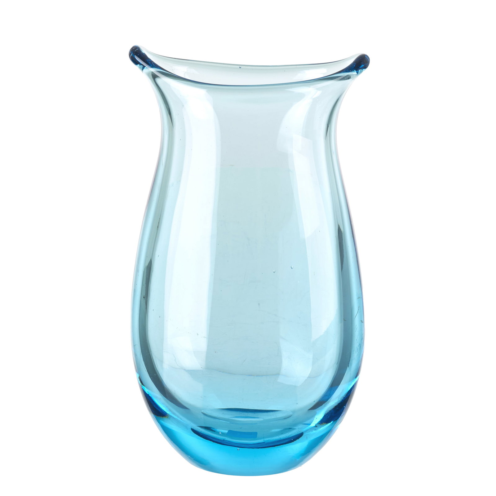 DARTINGTON CRYSTAL (Atrib.) - Vase: England, contemporary, in light blue blown glass. Signs of use. Dim.: 28 cm