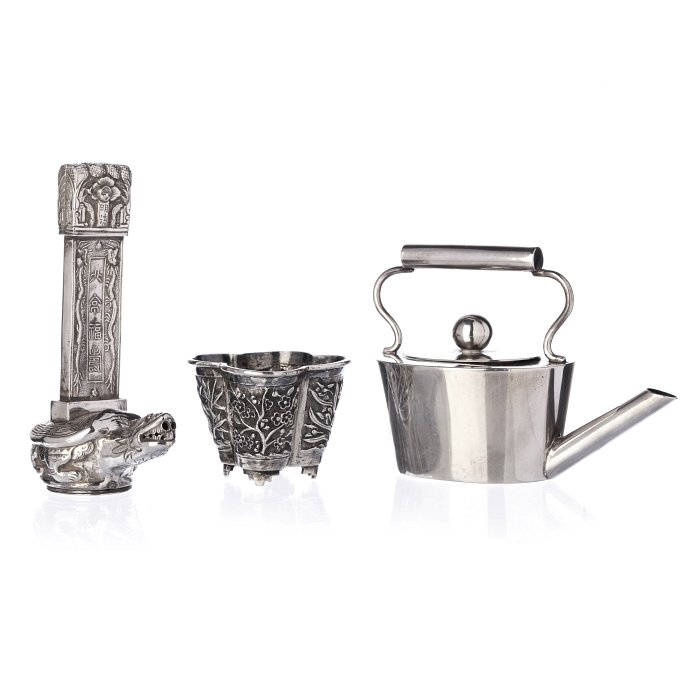 WANG HING and others - Three miniatures in Chinese (1 of 1)