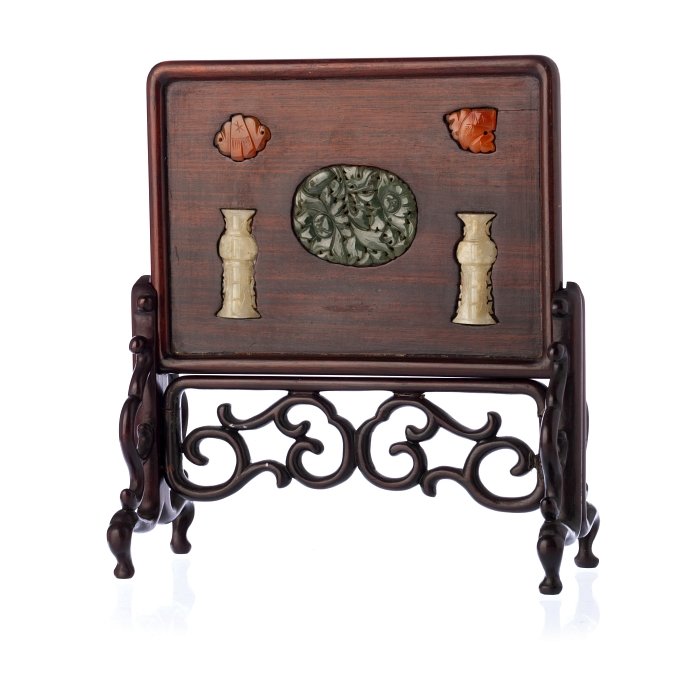 Table screen in wood and Chinese jade, Minguo (1 of 1)