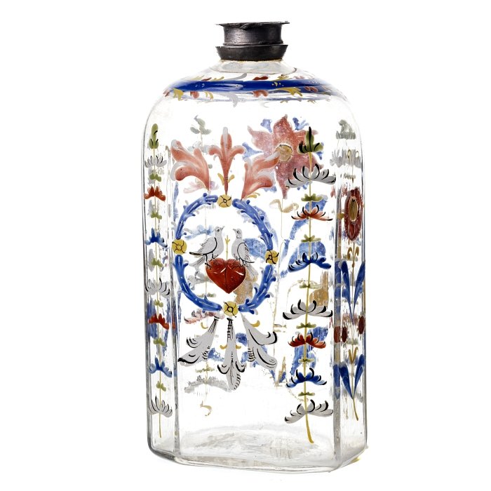Large flask with 'doves' in Bohemian glass (1 of 1)