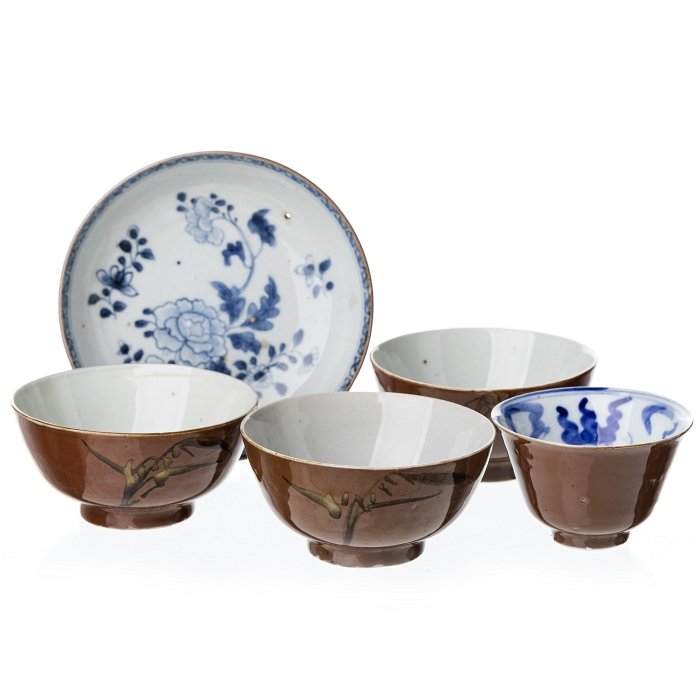 Four 'famille chocolat' cups and saucers (1 of 1)