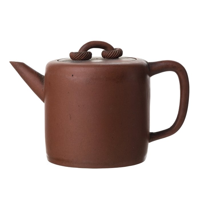 Teapot in Yixing ceramic: China, Minguo, Yixing ceramic, cylindrical, plane decoration, handle of the lid with removable links. Mark on the inside of the lid and base. Dim.: 20cm.