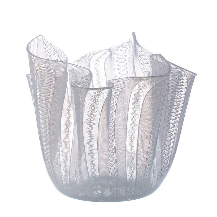 PAOLO VENINI (1895-1959) - Vase 'Fazzoletto' (1 of 1)
