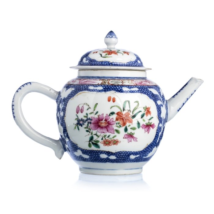 Chinese Porcelain Floral Teapot, Qianlong (1 of 1)